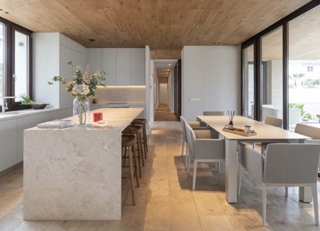 CASA NYR2